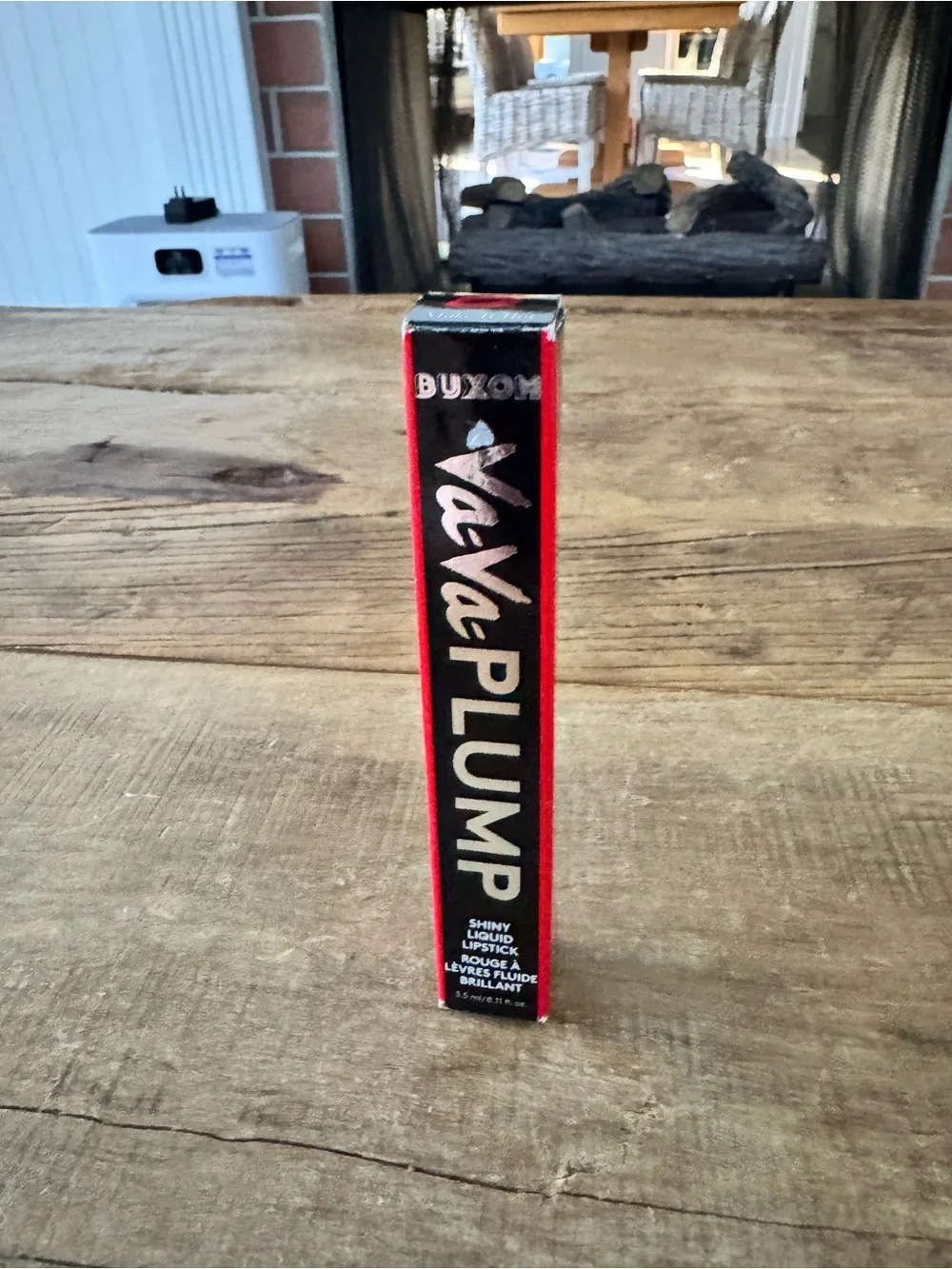 NEW in box Buxom Va Va Plump Shiny Liquid Lipstick ~ Make It Hot Red 💋